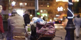Χριστουγεννιάτικο δρώμενο: «Καταφύγια για τη νύχτα» Βασισμένο στο ομότιτλο ποίημα του Μπέρτολτ Μπρεχτ